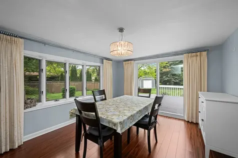 16 South Maple Lane Prospect Heights IL 60070