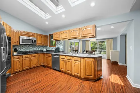 16 South Maple Lane Prospect Heights IL 60070