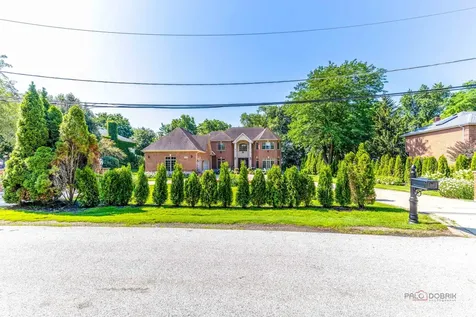 3445 Pynsky Road Glenview IL 60026
