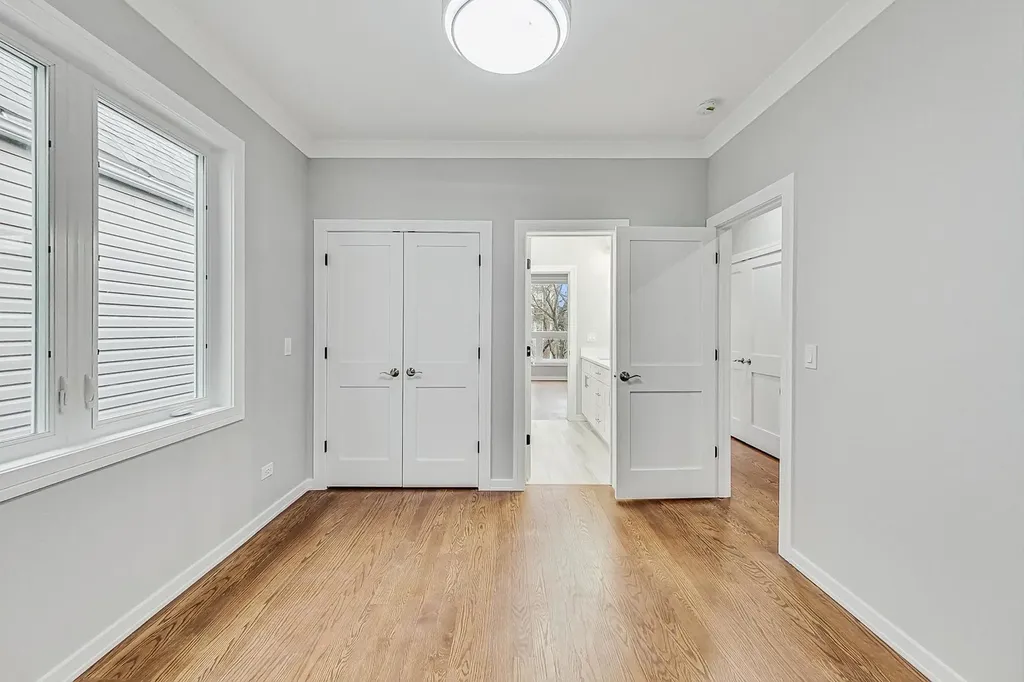 6626 South Ingleside Avenue Chicago IL 60637