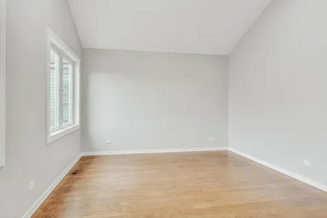 6626 South Ingleside Avenue Chicago IL 60637