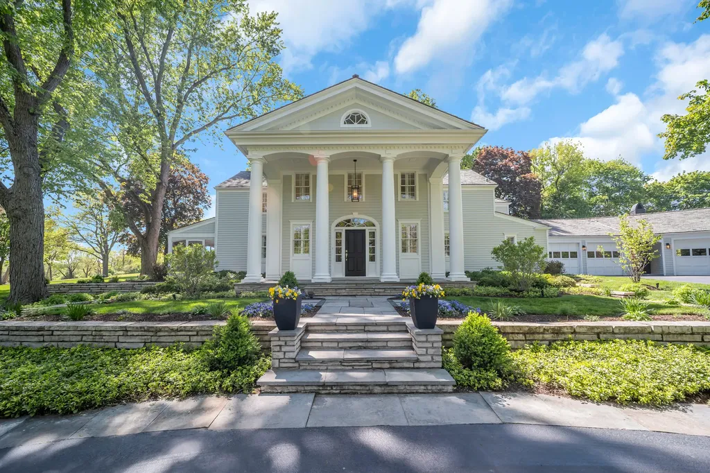 32 Otis Road Barrington Hills IL 60010