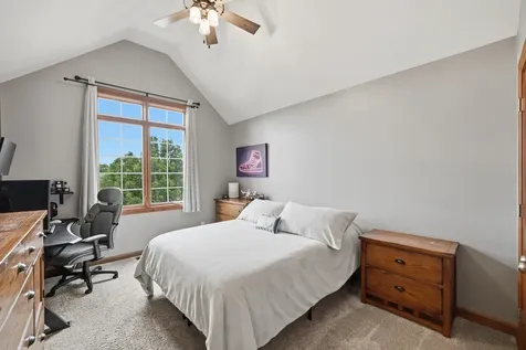 468 Rutland Road Dekalb IL 60115