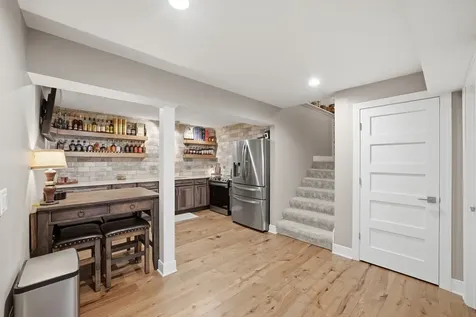 468 Rutland Road Dekalb IL 60115