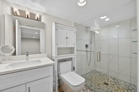 13 Eton Court South Barrington IL 60010