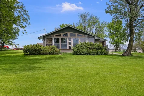29546 North 750 Avenue Kewanee IL 61443