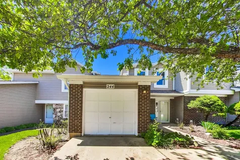 244 Coventry Court Bloomingdale IL 60108