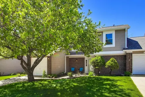 244 Coventry Court Bloomingdale IL 60108