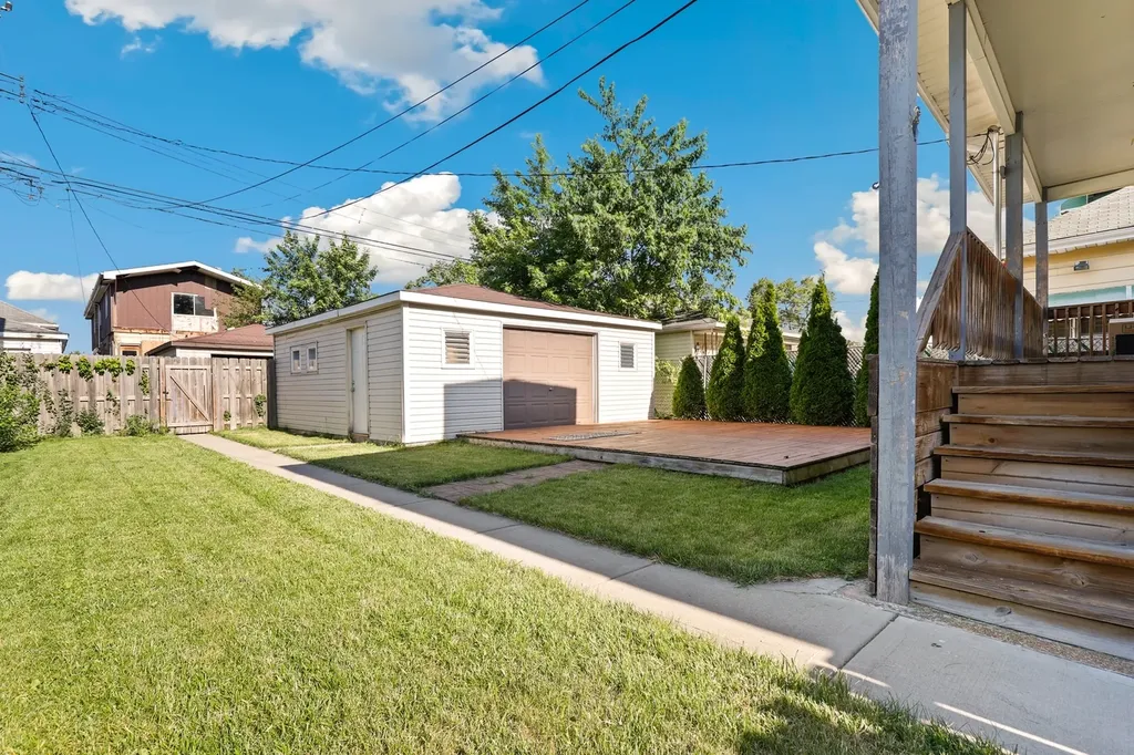 10114 South Peoria Street Chicago IL 60643