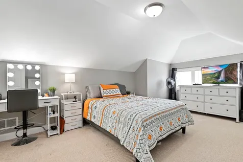 10114 South Peoria Street Chicago IL 60643