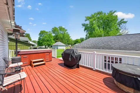 212 South Elm Street Franklin Grove IL 61031