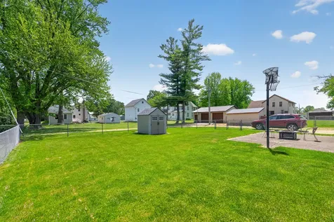 212 South Elm Street Franklin Grove IL 61031