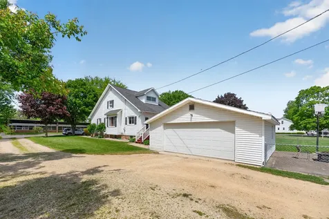 212 South Elm Street Franklin Grove IL 61031