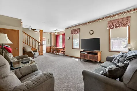 212 South Elm Street Franklin Grove IL 61031