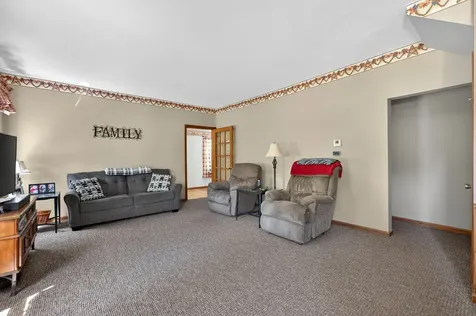 212 South Elm Street Franklin Grove IL 61031