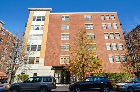 2310 West St Paul Avenue Chicago IL 60647