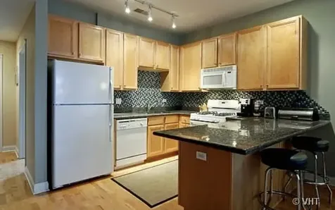 2310 West St Paul Avenue Chicago IL 60647