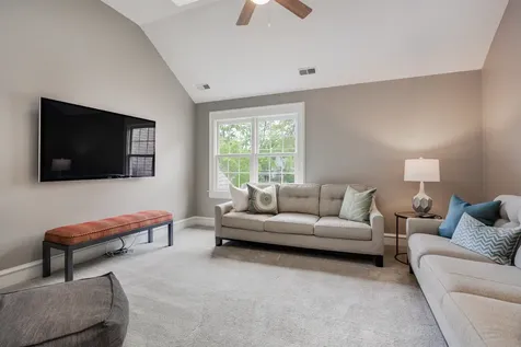 1726 Kay Road Wheaton IL 60187