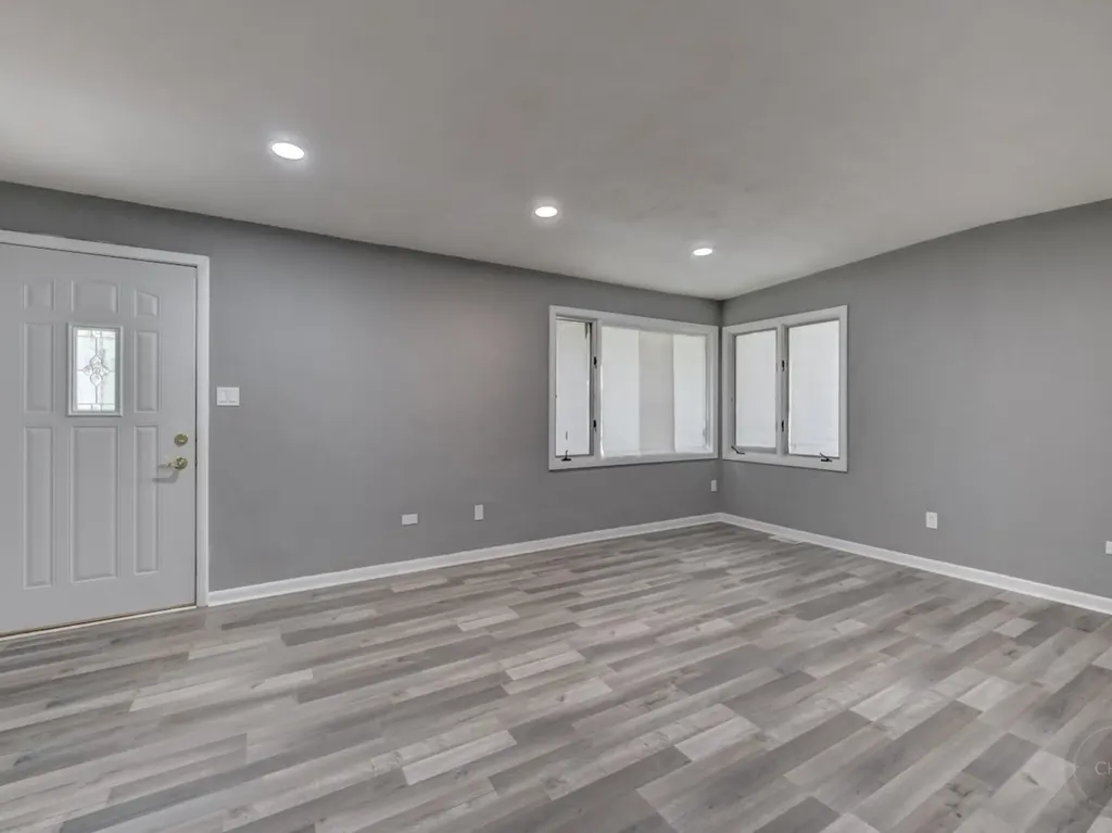 23126 West Oak Street Plainfield IL 60544