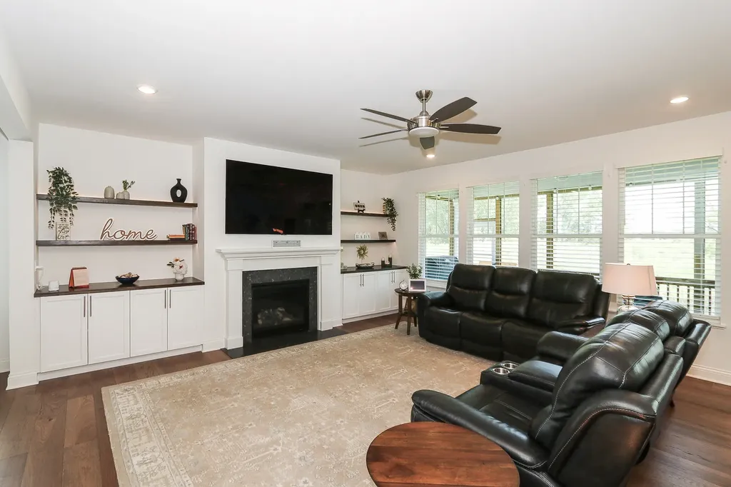 10240 Amos Street Huntley IL 60142