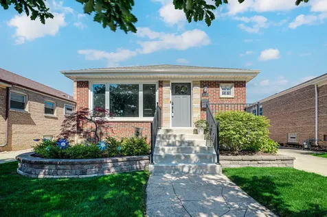 9125 South Hamlin Avenue Evergreen Park IL 60805