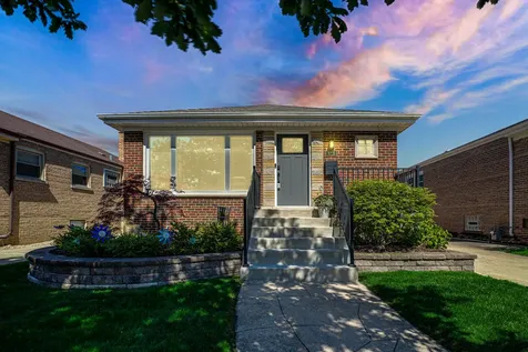 9125 South Hamlin Avenue Evergreen Park IL 60805