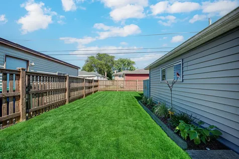 9125 South Hamlin Avenue Evergreen Park IL 60805