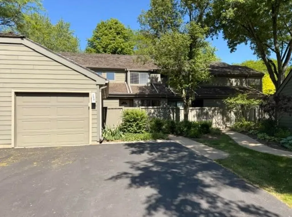 199 Timber Ridge Road Barrington IL 60010