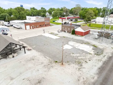 122 East Main Street Colfax IL 61728