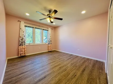 1398 East Gartner Road Naperville IL 60540