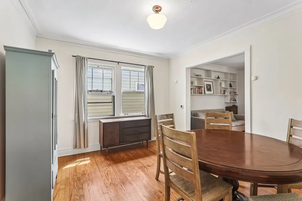 7256 West Thorndale Avenue Chicago IL 60631