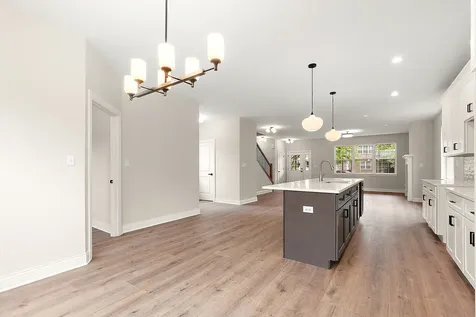 7630 West 66th Street Bedford Park IL 60501