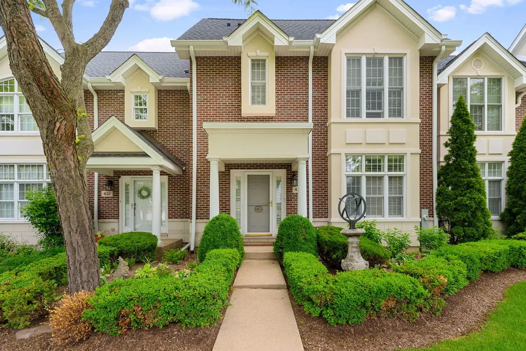430 Park Avenue Clarendon Hills IL 60514