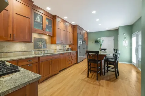 430 Park Avenue Clarendon Hills IL 60514