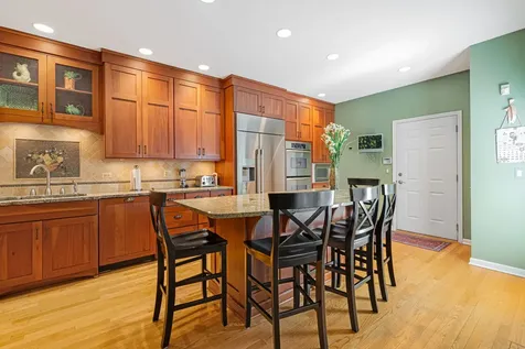 430 Park Avenue Clarendon Hills IL 60514
