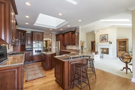 9530 Nicklaus Lane Lakewood IL 60014