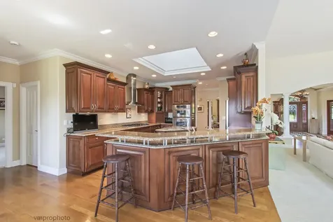 9530 Nicklaus Lane Lakewood IL 60014