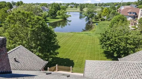 9530 Nicklaus Lane Lakewood IL 60014