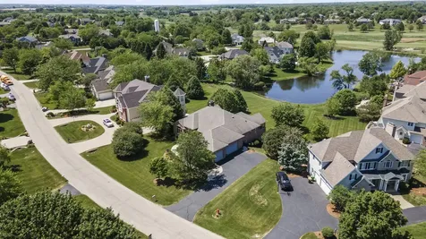 9530 Nicklaus Lane Lakewood IL 60014