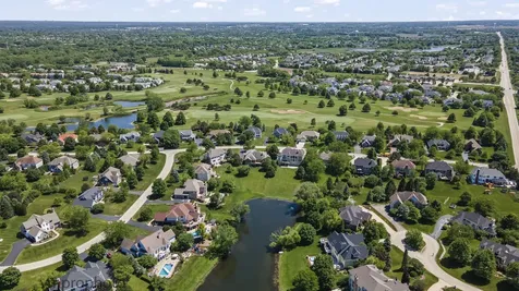 9530 Nicklaus Lane Lakewood IL 60014