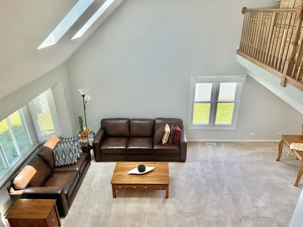 1582 Hinterlong Lane Naperville IL 60563