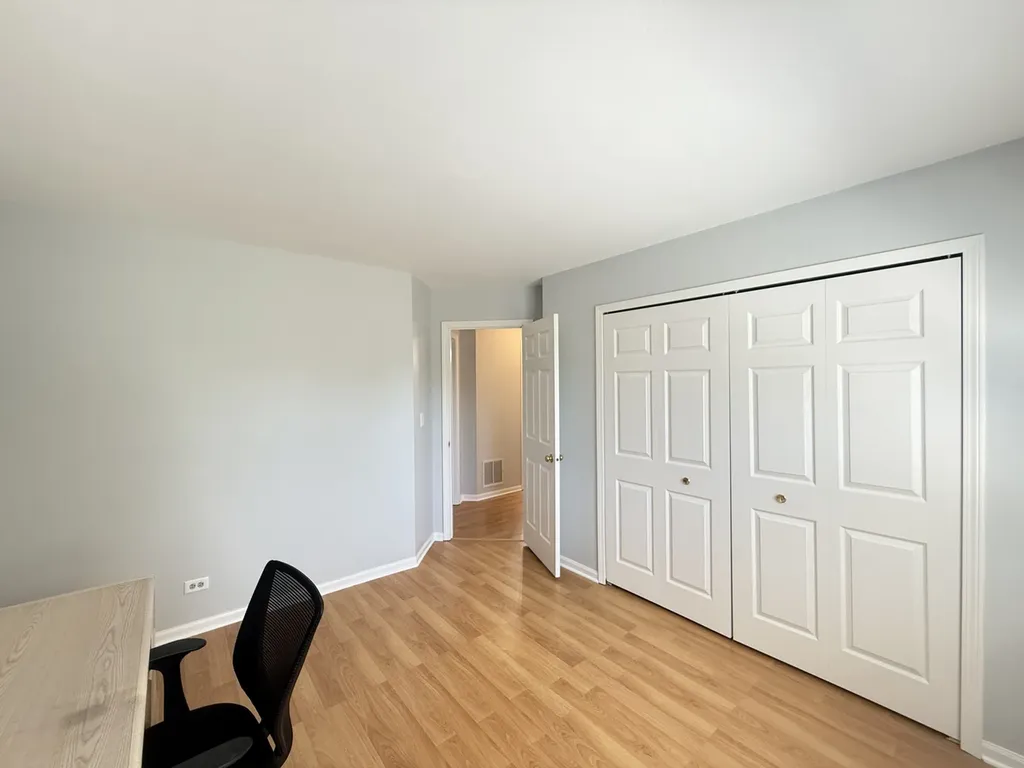 1582 Hinterlong Lane Naperville IL 60563