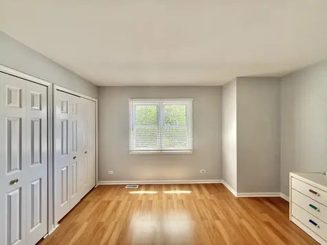 1582 Hinterlong Lane Naperville IL 60563