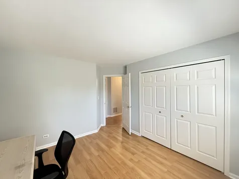 1582 Hinterlong Lane Naperville IL 60563
