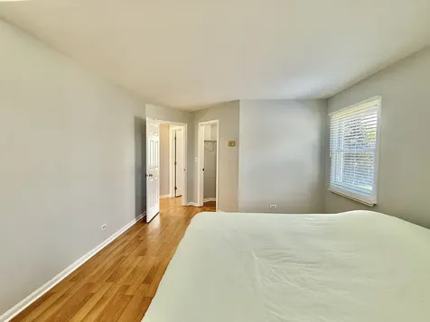 1582 Hinterlong Lane Naperville IL 60563