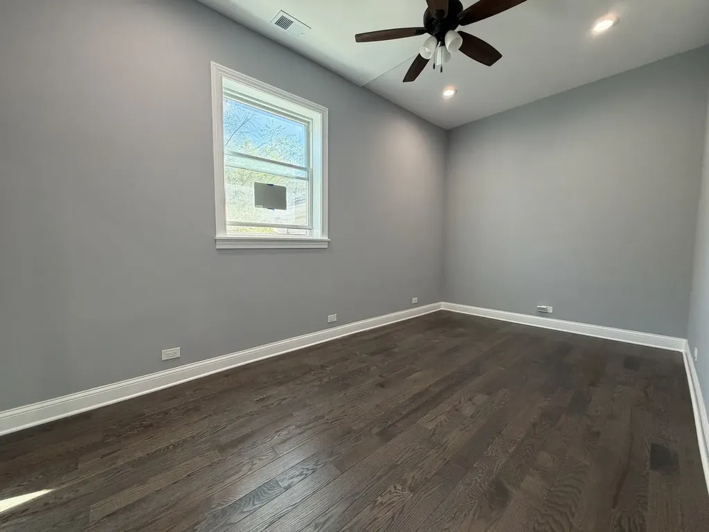 600 North Pine Avenue Chicago IL 60644