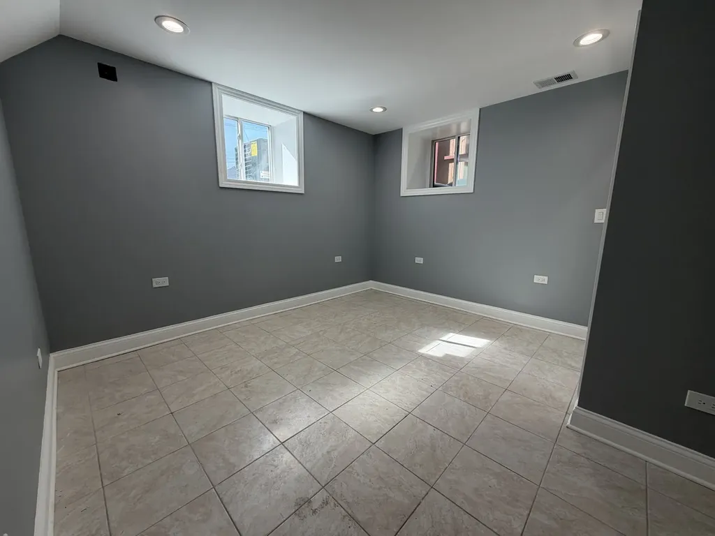 600 North Pine Avenue Chicago IL 60644