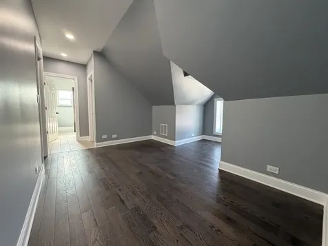 600 North Pine Avenue Chicago IL 60644