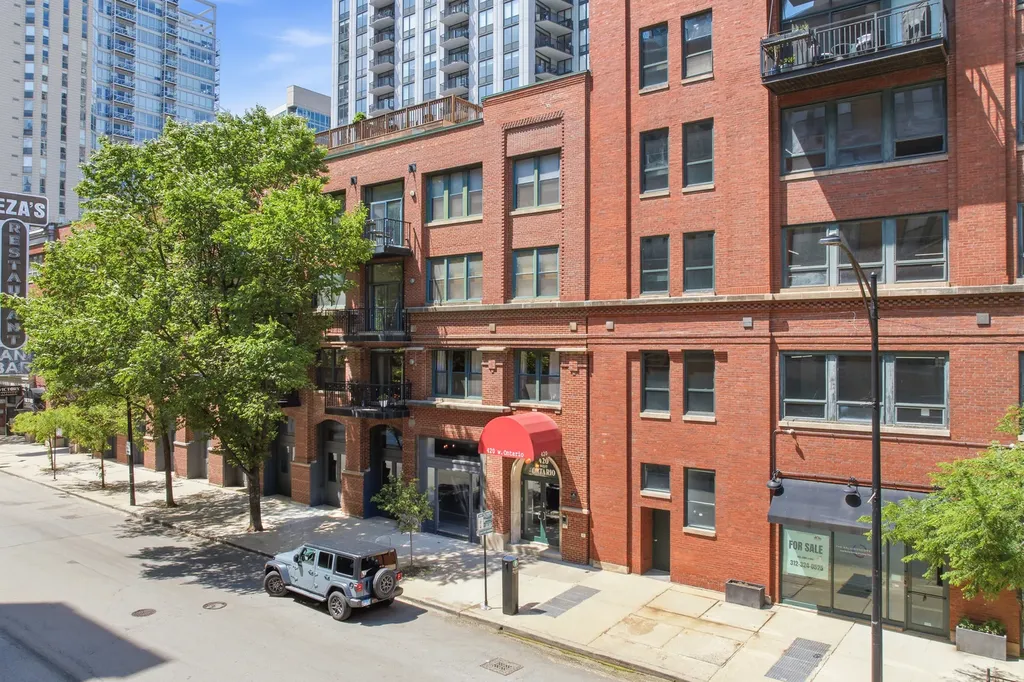 420 West Ontario Street Chicago IL 60654