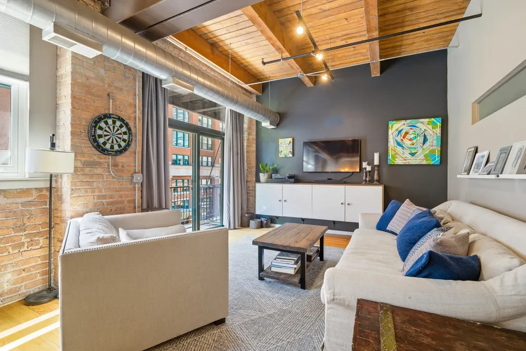 420 West Ontario Street Chicago IL 60654